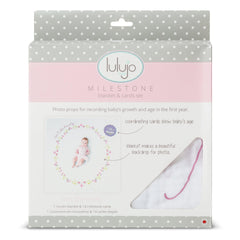 Lulujo - First Year Blanket Set Isn´t She Lovely - Mi Bebe Market